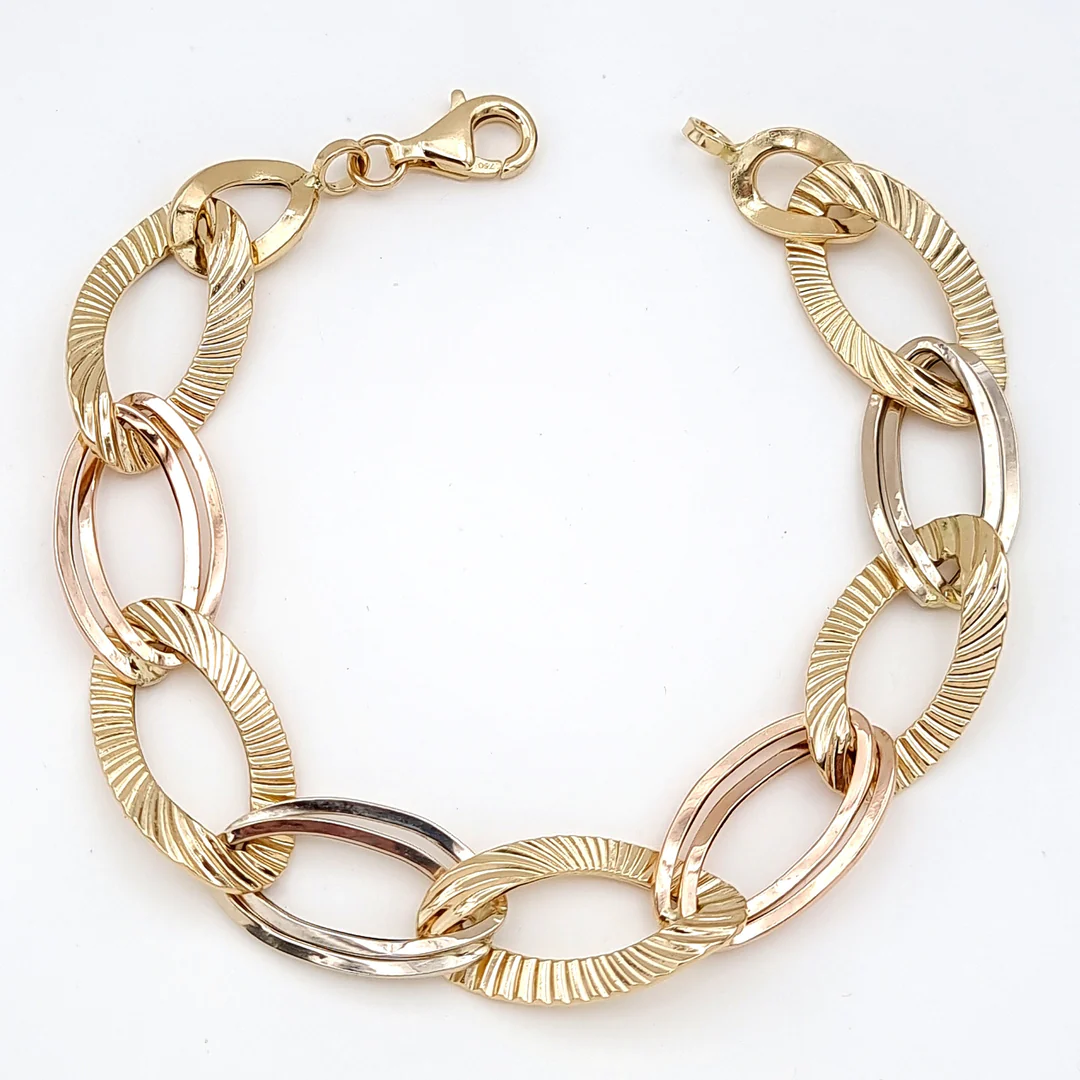 18k Gold Oval Linked Bracelet