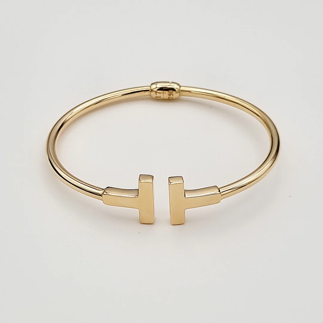 18k Gold T Design Bangle