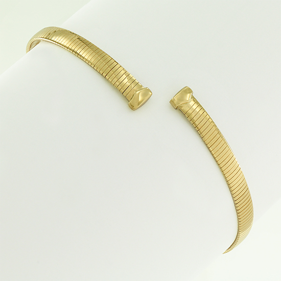 18k Gold Bangle